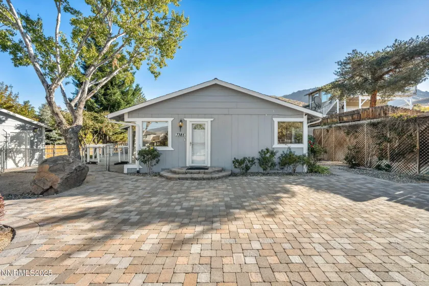 7385 Pembroke, Reno, Nevada 89502, 4 Bedrooms Bedrooms, ,2 BathroomsBathrooms,Residential,Residential,Pembroke,250057100