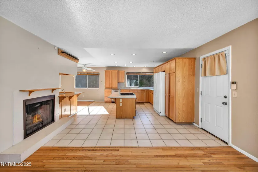 7385 Pembroke, Reno, Nevada 89502, 4 Bedrooms Bedrooms, ,2 BathroomsBathrooms,Residential,Residential,Pembroke,250057100