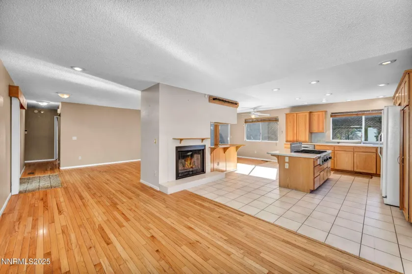 7385 Pembroke, Reno, Nevada 89502, 4 Bedrooms Bedrooms, ,2 BathroomsBathrooms,Residential,Residential,Pembroke,250057100