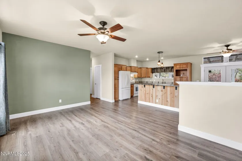 188 Rose Peak, Dayton, Nevada 89403, 3 Bedrooms Bedrooms, ,2 BathroomsBathrooms,Residential,Residential,Rose Peak,250057103