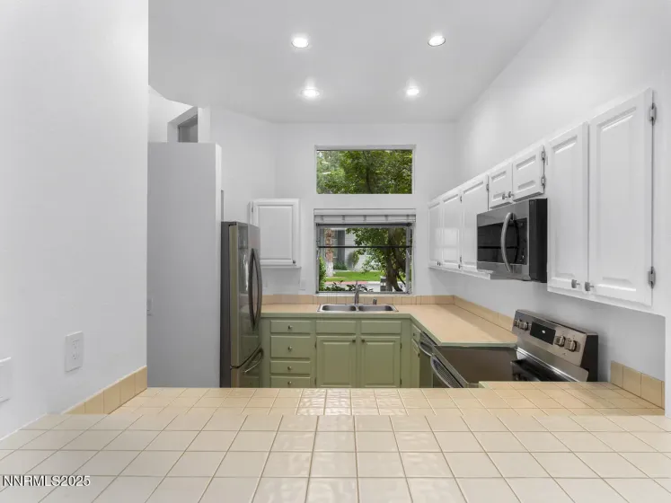 3223 Alum Creek, Reno, Nevada 89509, 2 Bedrooms Bedrooms, ,2 BathroomsBathrooms,Residential,Residential,Alum Creek,250057104