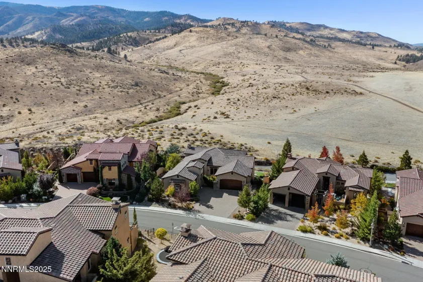 3172 Vista Favoloso, Reno, Nevada 89519, 4 Bedrooms Bedrooms, ,5 BathroomsBathrooms,Residential,Residential,Vista Favoloso,250057105
