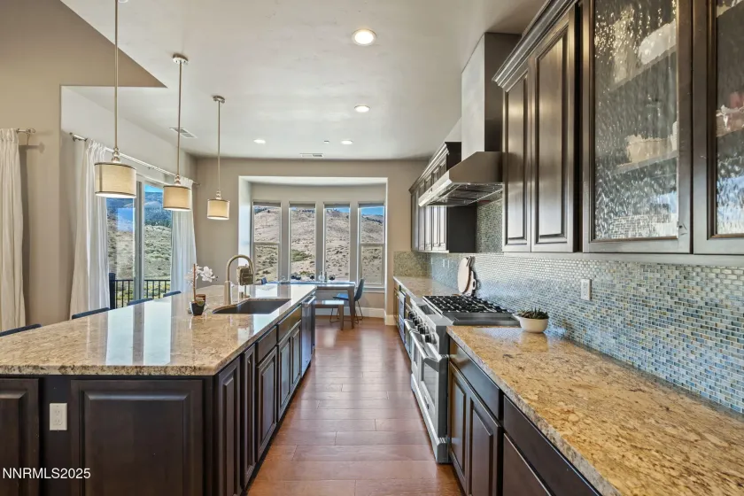 3172 Vista Favoloso, Reno, Nevada 89519, 4 Bedrooms Bedrooms, ,5 BathroomsBathrooms,Residential,Residential,Vista Favoloso,250057105