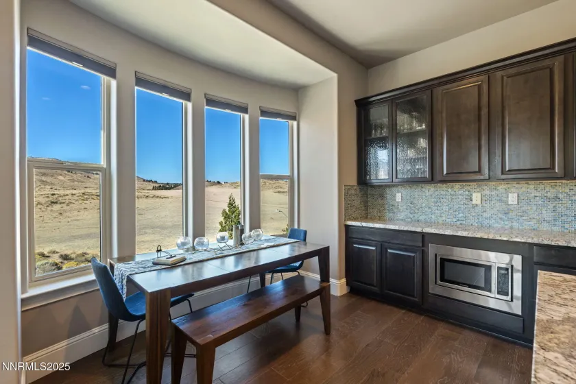 3172 Vista Favoloso, Reno, Nevada 89519, 4 Bedrooms Bedrooms, ,5 BathroomsBathrooms,Residential,Residential,Vista Favoloso,250057105