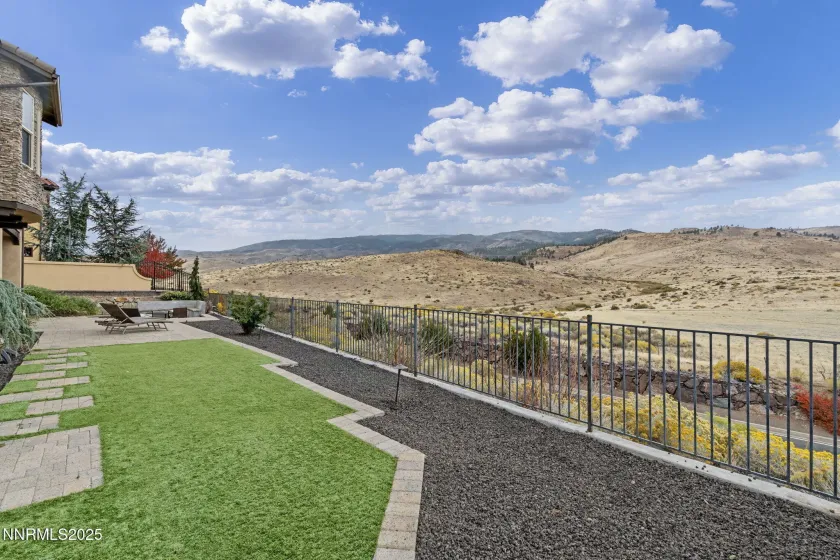 3172 Vista Favoloso, Reno, Nevada 89519, 4 Bedrooms Bedrooms, ,5 BathroomsBathrooms,Residential,Residential,Vista Favoloso,250057105