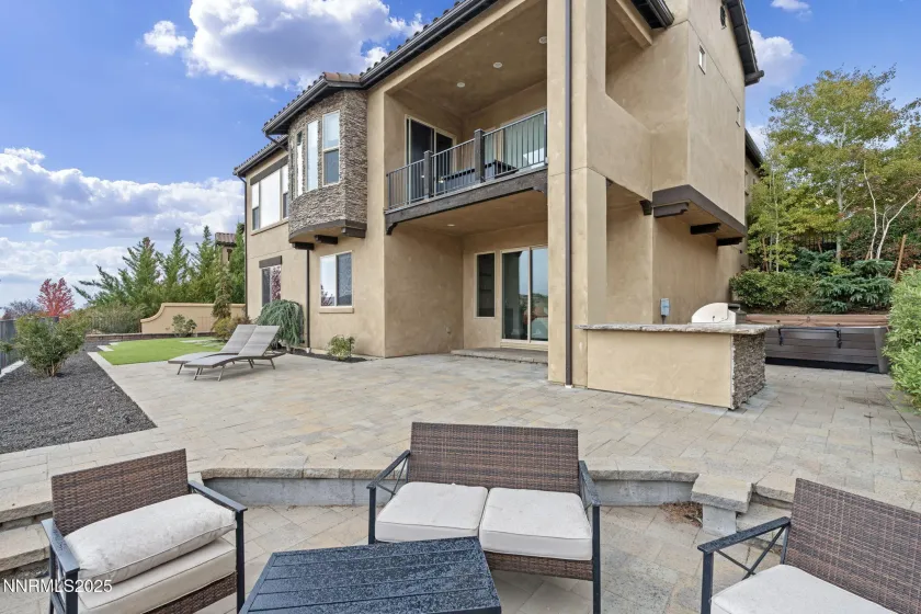 3172 Vista Favoloso, Reno, Nevada 89519, 4 Bedrooms Bedrooms, ,5 BathroomsBathrooms,Residential,Residential,Vista Favoloso,250057105