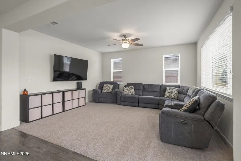 9720 Quartette, Reno, Nevada 89521, 4 Bedrooms Bedrooms, ,3 BathroomsBathrooms,Residential,Residential,Quartette,250057106