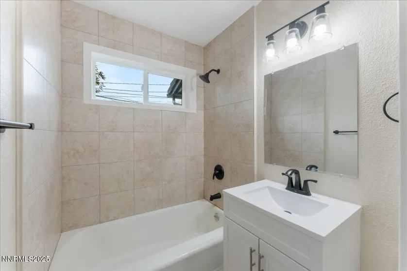 300 I, Sparks, Nevada 89431, 2 Bedrooms Bedrooms, ,1 BathroomBathrooms,Residential,Residential,I,250057112