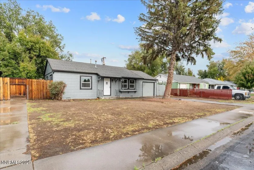 300 I, Sparks, Nevada 89431, 2 Bedrooms Bedrooms, ,1 BathroomBathrooms,Residential,Residential,I,250057112