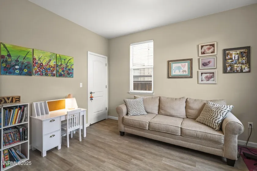 3723 Ancestor, Sparks, Nevada 89436, 4 Bedrooms Bedrooms, ,3 BathroomsBathrooms,Residential,Residential,Ancestor,250057113