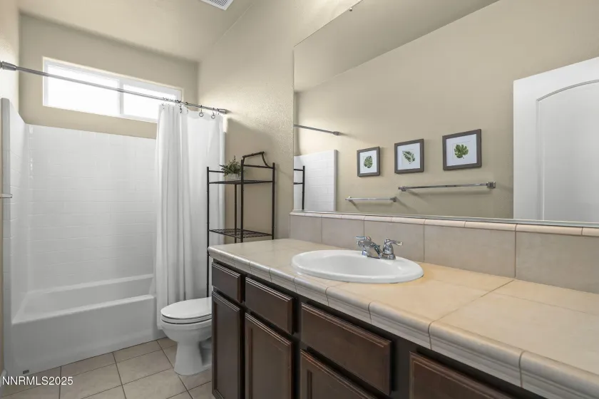 3723 Ancestor, Sparks, Nevada 89436, 4 Bedrooms Bedrooms, ,3 BathroomsBathrooms,Residential,Residential,Ancestor,250057113