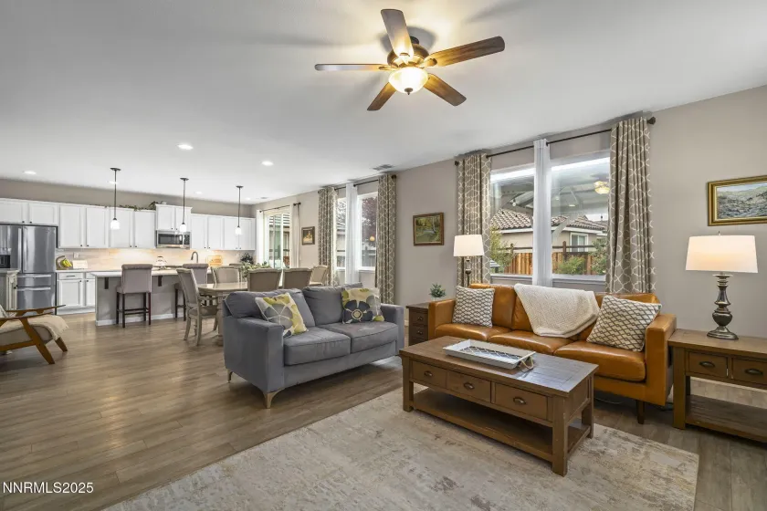 3723 Ancestor, Sparks, Nevada 89436, 4 Bedrooms Bedrooms, ,3 BathroomsBathrooms,Residential,Residential,Ancestor,250057113