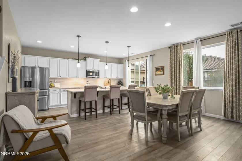3723 Ancestor, Sparks, Nevada 89436, 4 Bedrooms Bedrooms, ,3 BathroomsBathrooms,Residential,Residential,Ancestor,250057113