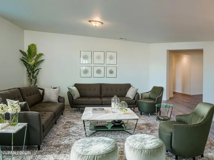 4009 Cold Springs, Reno, Nevada 89508, 4 Bedrooms Bedrooms, ,2 BathroomsBathrooms,Residential,Residential,Cold Springs,250057116