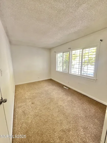 1695 Trabert, Sparks, Nevada 89431, 3 Bedrooms Bedrooms, ,2 BathroomsBathrooms,Residential Lease,Manufactured,Trabert,250057117