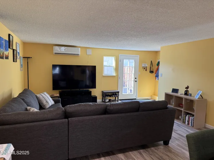 1325 Green, Carson City, Nevada 89706, 3 Bedrooms Bedrooms, ,2 BathroomsBathrooms,Residential,Residential,Green,250057121