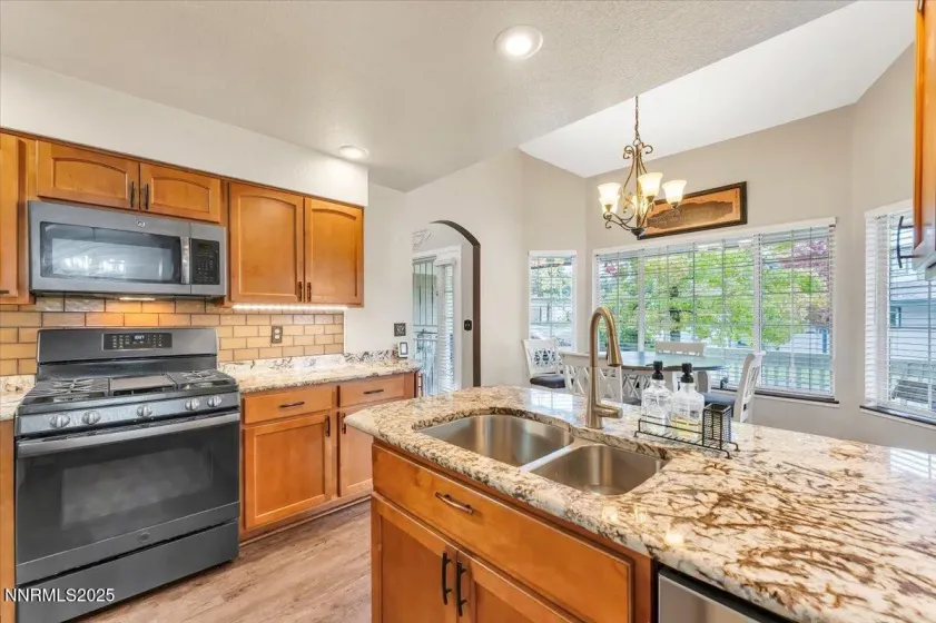 105 Wintercrest, Verdi, Nevada 89439, 3 Bedrooms Bedrooms, ,3 BathroomsBathrooms,Residential,Residential,Wintercrest,250057110