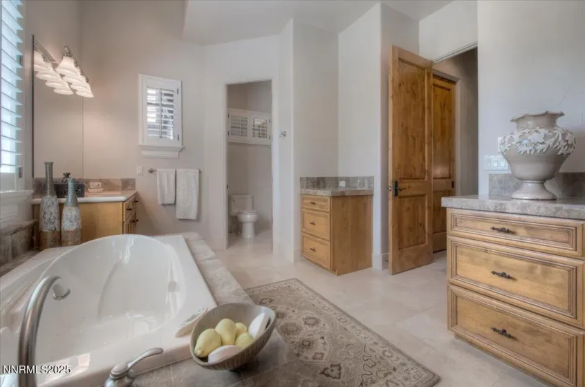6553 Champetre, Reno, Nevada 89511, 3 Bedrooms Bedrooms, ,3 BathroomsBathrooms,Residential,Residential,Champetre,250057122