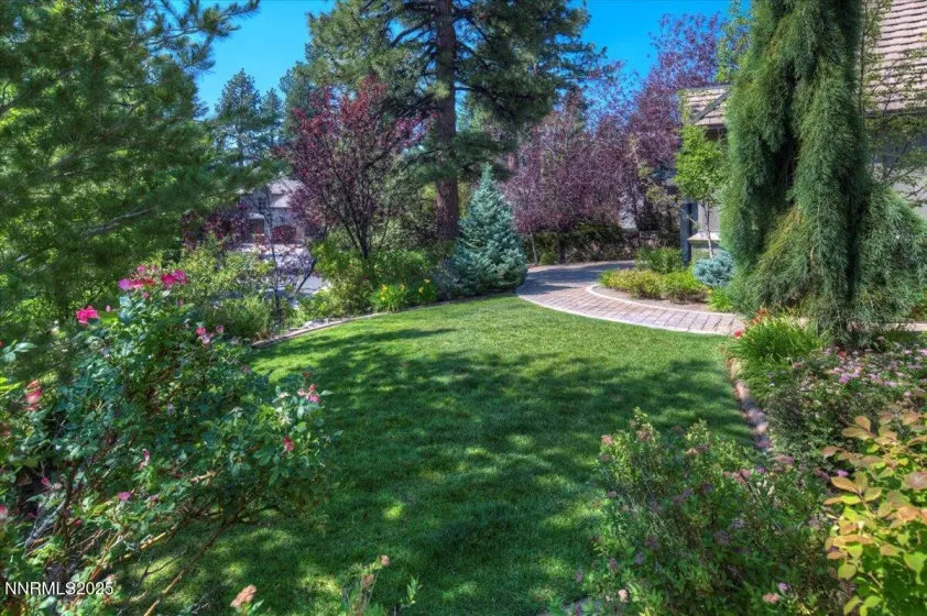 6553 Champetre, Reno, Nevada 89511, 3 Bedrooms Bedrooms, ,3 BathroomsBathrooms,Residential,Residential,Champetre,250057122