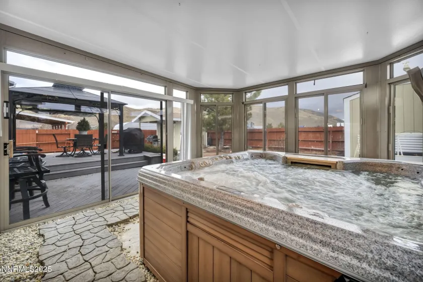 17795 Oakview, Reno, Nevada 89508, 4 Bedrooms Bedrooms, ,3 BathroomsBathrooms,Residential Lease,Manufactured,Oakview,250057124
