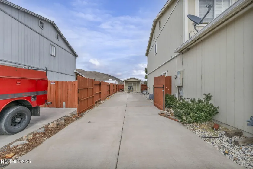 17795 Oakview, Reno, Nevada 89508, 4 Bedrooms Bedrooms, ,3 BathroomsBathrooms,Residential Lease,Manufactured,Oakview,250057124