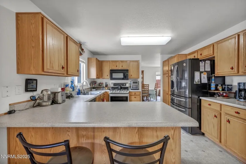 17795 Oakview, Reno, Nevada 89508, 4 Bedrooms Bedrooms, ,3 BathroomsBathrooms,Residential Lease,Manufactured,Oakview,250057124