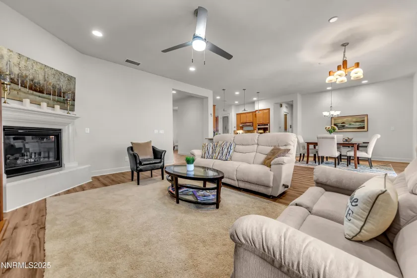 1285 Wakefield, Reno, Nevada 89523, 3 Bedrooms Bedrooms, ,2 BathroomsBathrooms,Residential,Residential,Wakefield,250057127