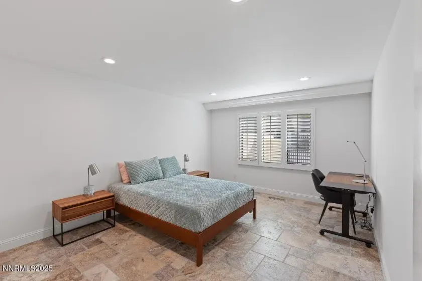 4811 Lakeridge, Reno, Nevada 89509, 2 Bedrooms Bedrooms, ,4 BathroomsBathrooms,Residential,Residential,Lakeridge,250057128