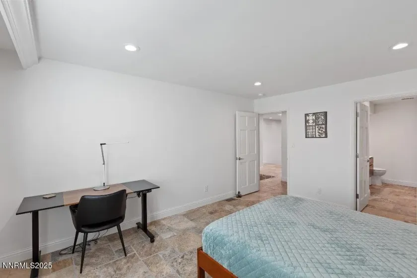 4811 Lakeridge, Reno, Nevada 89509, 2 Bedrooms Bedrooms, ,4 BathroomsBathrooms,Residential,Residential,Lakeridge,250057128