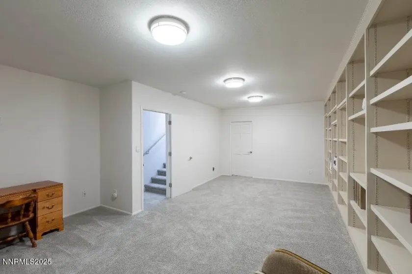 4811 Lakeridge, Reno, Nevada 89509, 2 Bedrooms Bedrooms, ,4 BathroomsBathrooms,Residential,Residential,Lakeridge,250057128