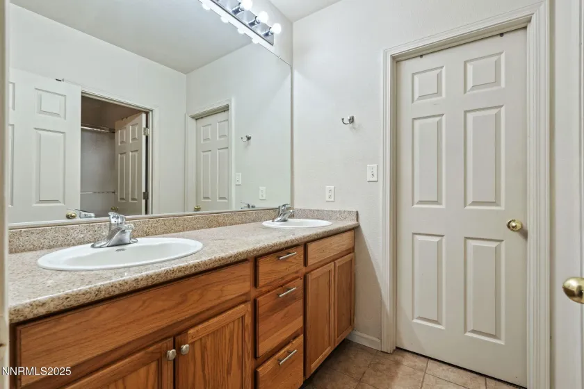 7150 Crosswater, Reno, Nevada 89523, 3 Bedrooms Bedrooms, ,2 BathroomsBathrooms,Residential,Residential,Crosswater,250057135