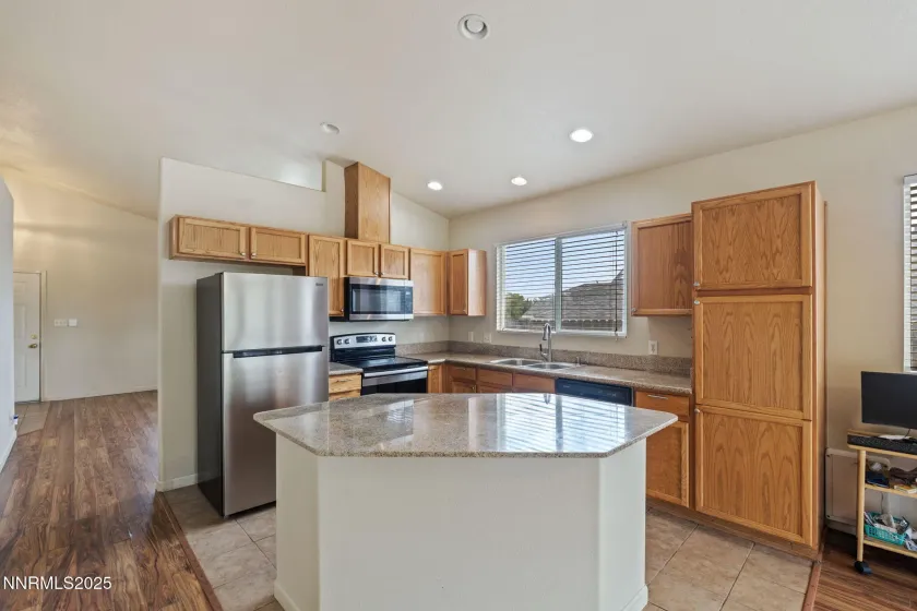 7150 Crosswater, Reno, Nevada 89523, 3 Bedrooms Bedrooms, ,2 BathroomsBathrooms,Residential,Residential,Crosswater,250057135