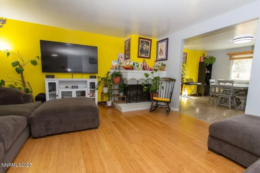 7360 Berryhill, Reno, Nevada 89511, 3 Bedrooms Bedrooms, ,3 BathroomsBathrooms,Residential,Residential,Berryhill,250057136