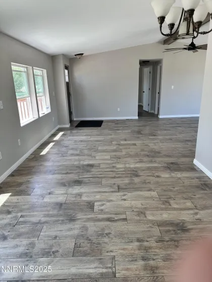 58 Lois, Round Mountain, Nevada 89045, 3 Bedrooms Bedrooms, ,2 BathroomsBathrooms,Residential,Residential,Lois,250054346