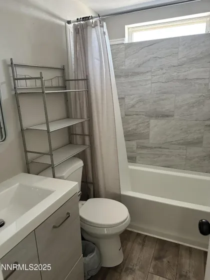 58 Lois, Round Mountain, Nevada 89045, 3 Bedrooms Bedrooms, ,2 BathroomsBathrooms,Residential,Residential,Lois,250054346