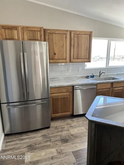 58 Lois, Round Mountain, Nevada 89045, 3 Bedrooms Bedrooms, ,2 BathroomsBathrooms,Residential,Residential,Lois,250054346