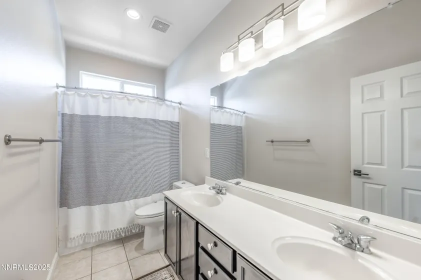 1770 Kodiak, Reno, Nevada 89511, 4 Bedrooms Bedrooms, ,3 BathroomsBathrooms,Residential,Residential,Kodiak,250057137