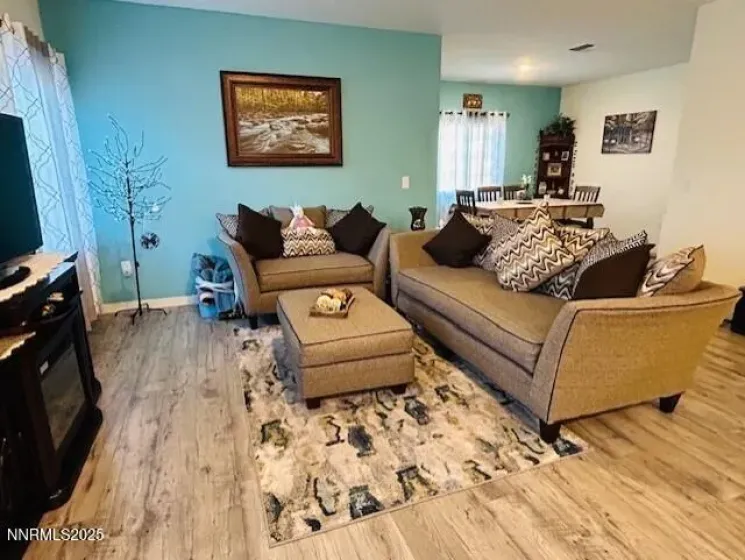 1004 Conifer, Fallon, Nevada 89406, 3 Bedrooms Bedrooms, ,2 BathroomsBathrooms,Residential,Residential,Conifer,250057138