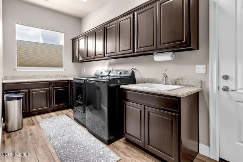 11586 Anthem, Spanish Springs, Nevada 89441, 5 Bedrooms Bedrooms, ,4 BathroomsBathrooms,Residential,Residential,Anthem,250057139