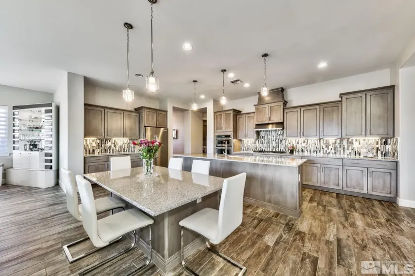 9895 Gainsborough, Reno, Nevada 89521, 5 Bedrooms Bedrooms, ,5 BathroomsBathrooms,Residential,Residential,Gainsborough,250004841