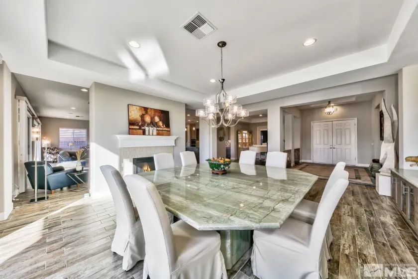 9895 Gainsborough, Reno, Nevada 89521, 5 Bedrooms Bedrooms, ,5 BathroomsBathrooms,Residential,Residential,Gainsborough,250004841
