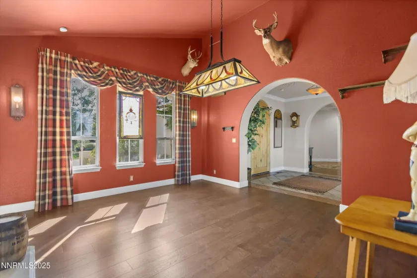 Formal Dining