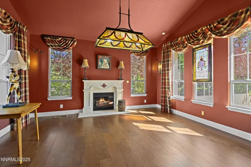 2966 Eagle Rock, Reno, Nevada 89511, 5 Bedrooms Bedrooms, ,5 BathroomsBathrooms,Residential,Residential,Eagle Rock,250057140