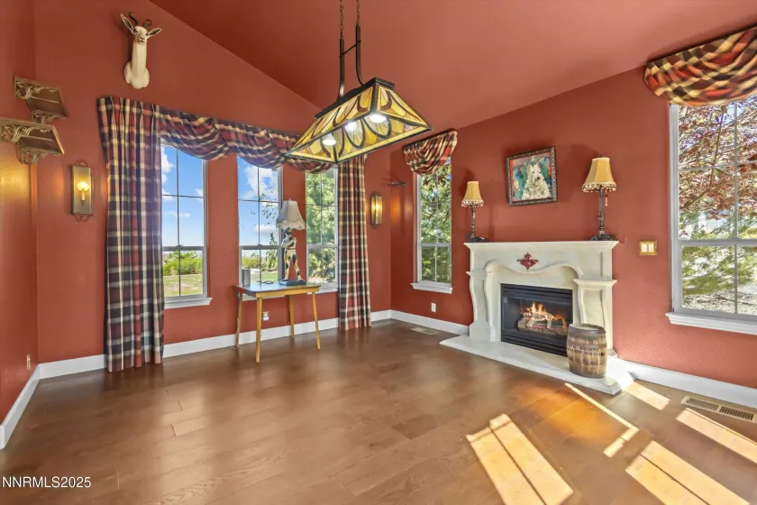 2966 Eagle Rock, Reno, Nevada 89511, 5 Bedrooms Bedrooms, ,5 BathroomsBathrooms,Residential,Residential,Eagle Rock,250057140