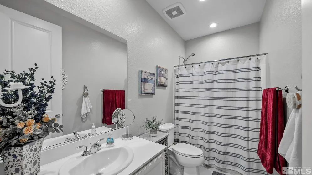2282 Selway, Sparks, Nevada 89436, 3 Bedrooms Bedrooms, ,3 BathroomsBathrooms,Residential,Residential,Selway,250057141