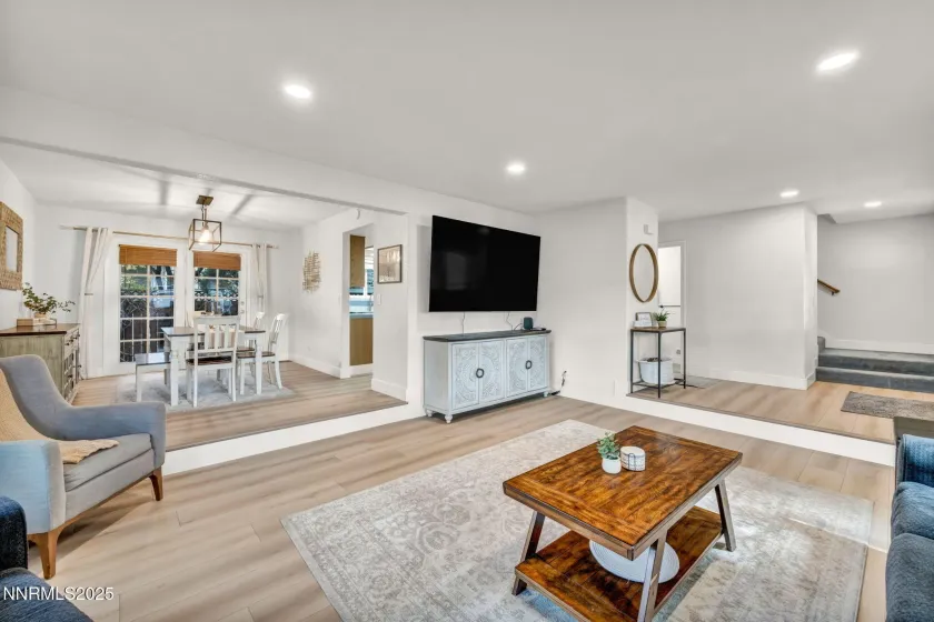 1528 Harper, Carson City, Nevada 89701, 4 Bedrooms Bedrooms, ,3 BathroomsBathrooms,Residential,Residential,Harper,250057142