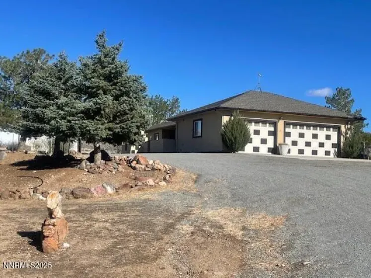 5700 Twin Springs, Reno, Nevada 89510, 4 Bedrooms Bedrooms, ,3 BathroomsBathrooms,Residential,Residential,Twin Springs,250057144