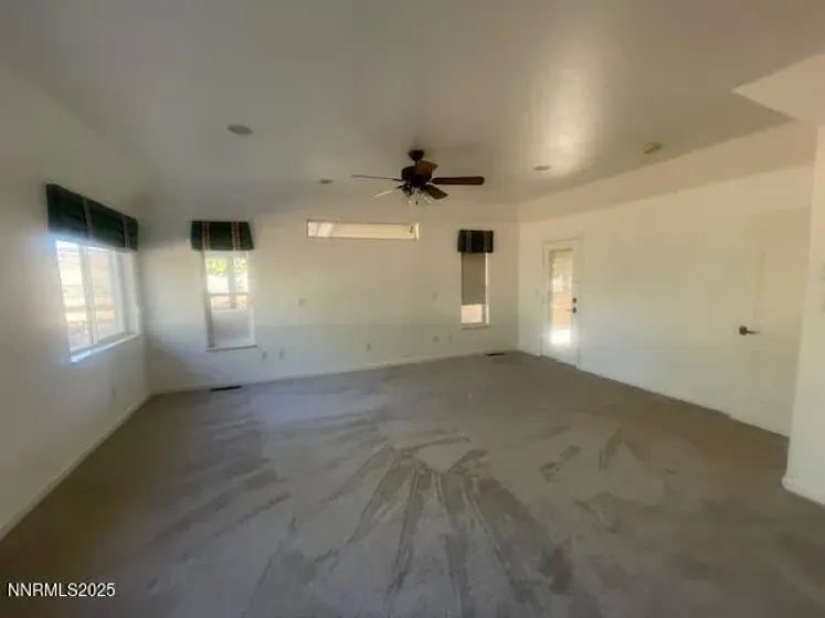5700 Twin Springs, Reno, Nevada 89510, 4 Bedrooms Bedrooms, ,3 BathroomsBathrooms,Residential,Residential,Twin Springs,250057144