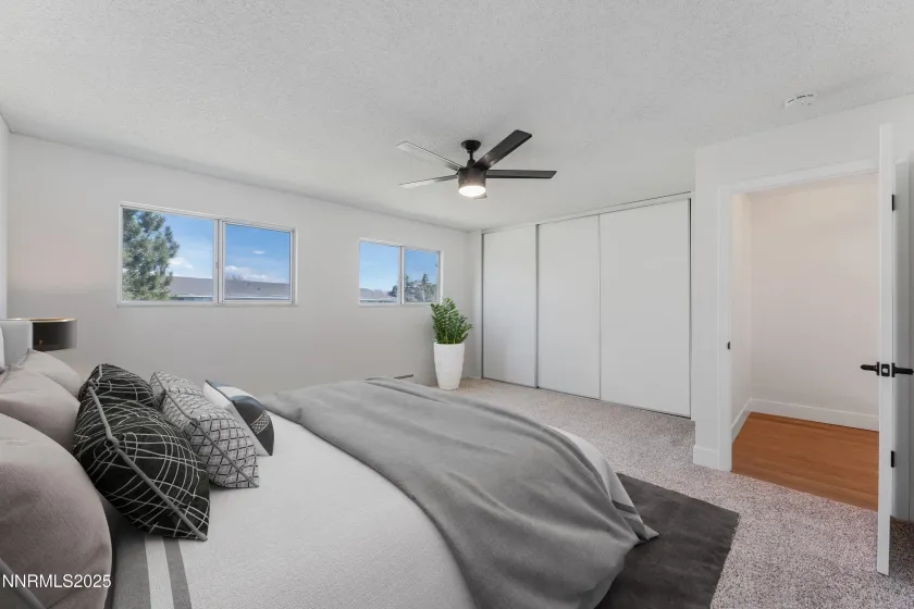 621 Smithridge, Reno, Nevada 89502, 2 Bedrooms Bedrooms, ,2 BathroomsBathrooms,Residential,Residential,Smithridge,250057143