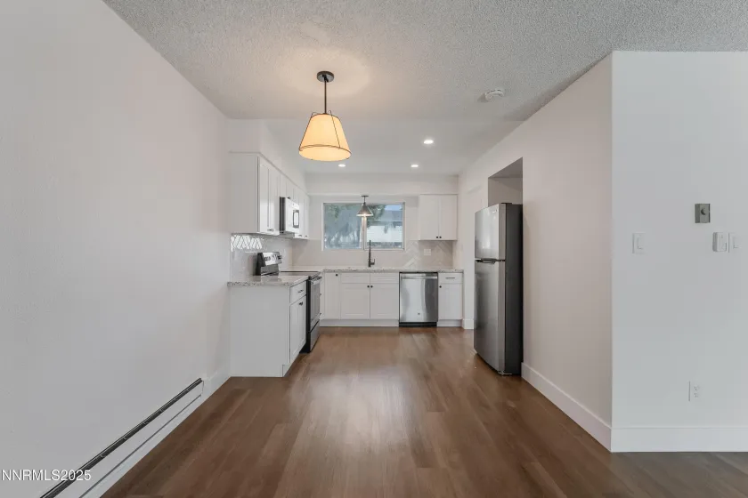 621 Smithridge, Reno, Nevada 89502, 2 Bedrooms Bedrooms, ,2 BathroomsBathrooms,Residential,Residential,Smithridge,250057143